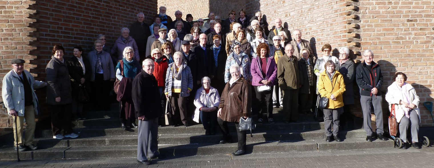 vor der Abtei Knigsmnster