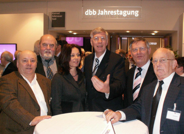 Gruppenbild mit Dr. Ingo Wolf